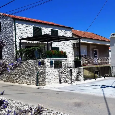 Hobbit Apartamento
