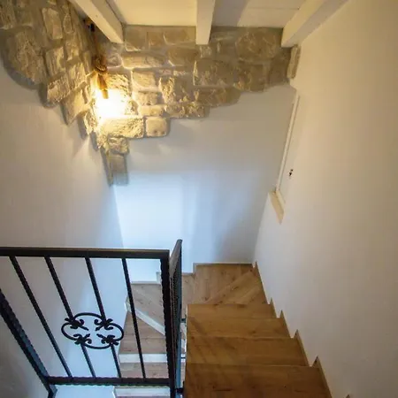 Hobbit Apartamento *