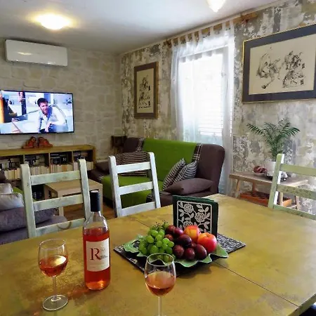 Apartamento Hobbit *